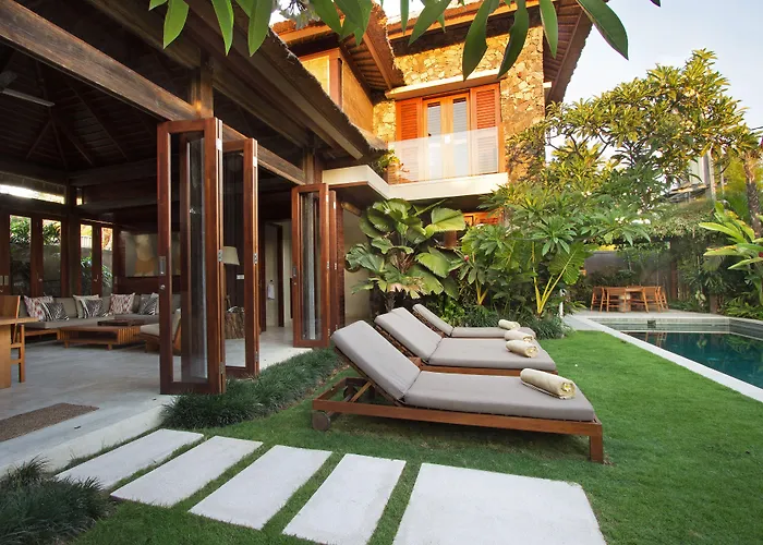 Villa Suar Drupadi Seminyak 